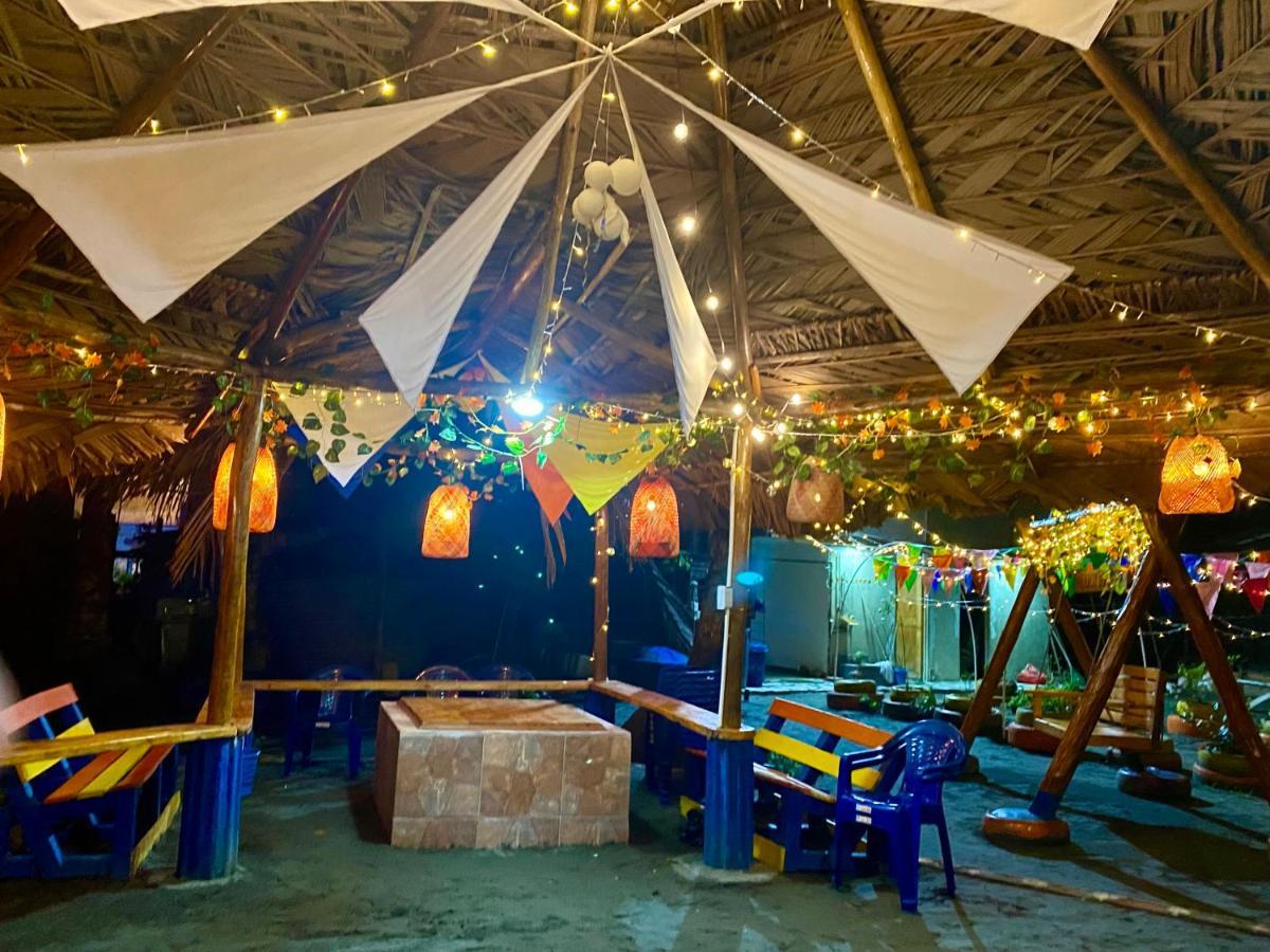 Acuarios Hostal Playa Ladrilleros Exteriér fotografie